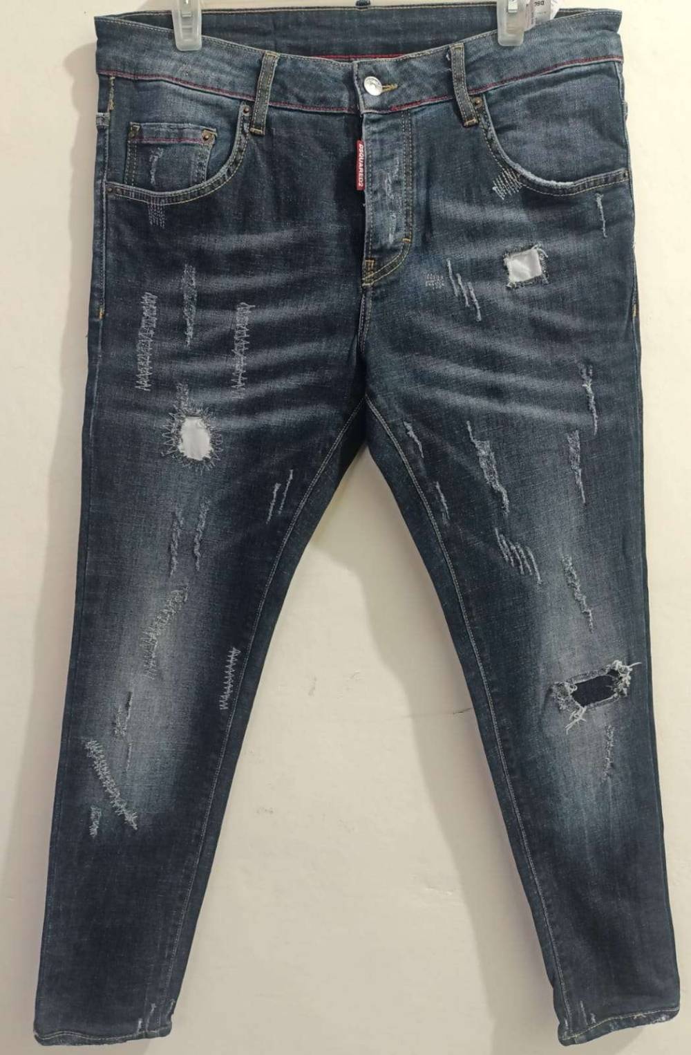 DSQUARED2 Distressed Skinny Dan Jeans