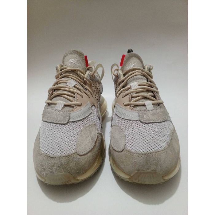Nike Air Max 720 Saturn