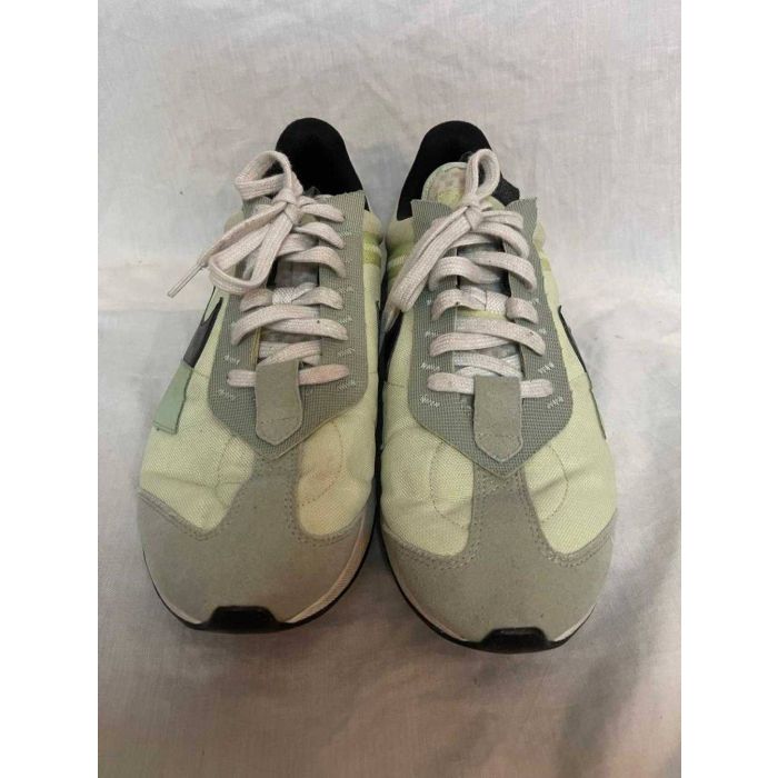 Nike Air Max Pre-Day Light Liquid Lime