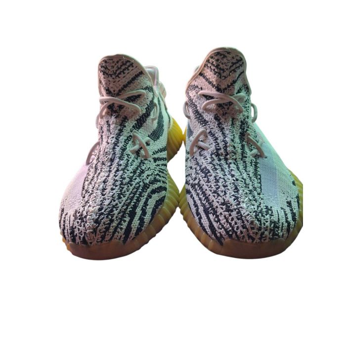 Adidas Yeezy Boost 350 V2 Zebra