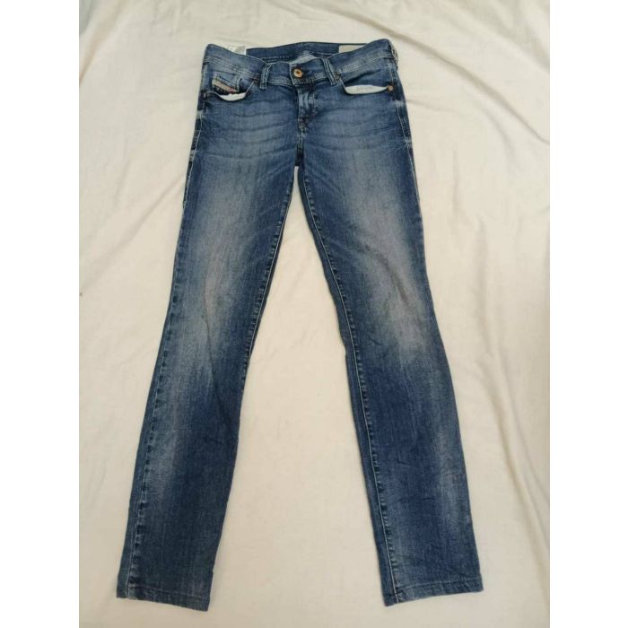 Diesel Francy Relaxed-Skinny Low Waist Jeans