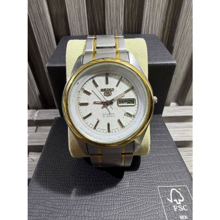 Seiko 5 Automatic Day-Date Two-Tone