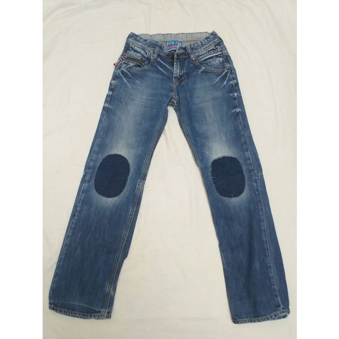 Men's Distressed Knee Patch Denim Jeans