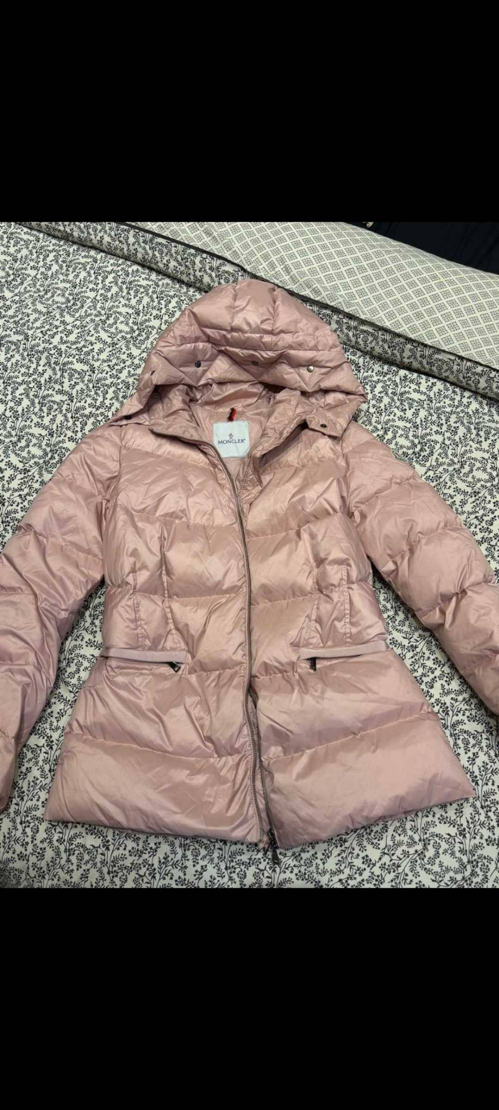 Women's Moncler Hooded Down Puffer Jacket
