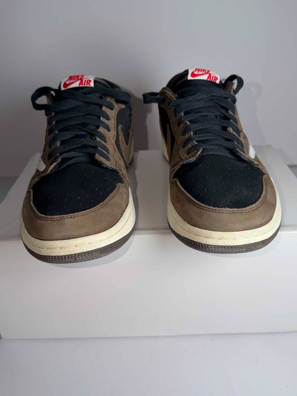 Jordan 1 Low OG SP Travis Scott Dark Mocha