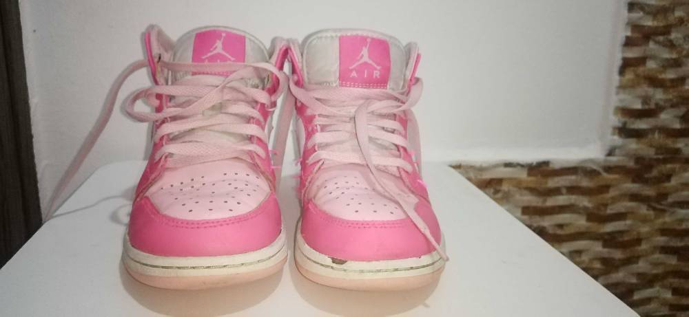 Air Jordan 1 Retro High OG GS Pink Foam