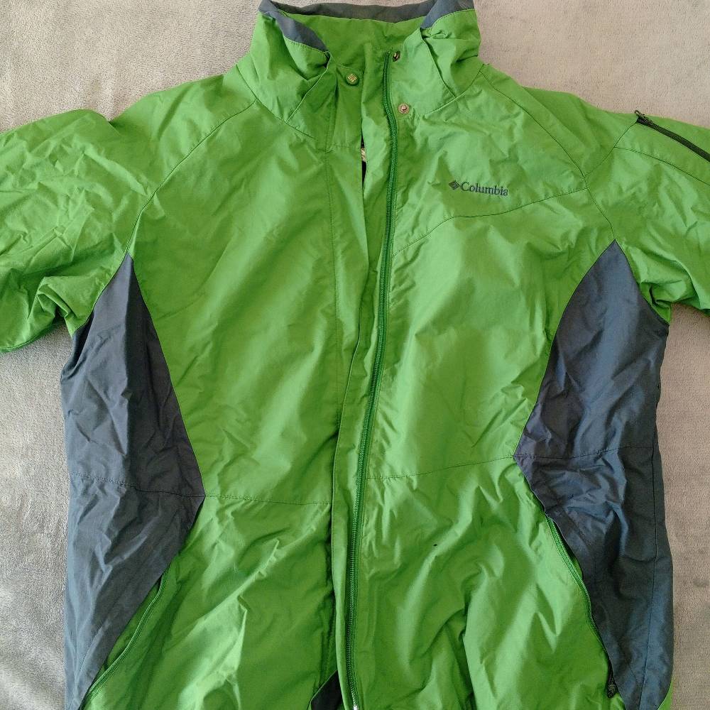 Columbia Women's Plus Size 1X Green Gray Lightweight Shell Jacket