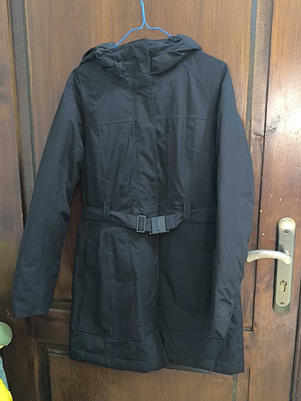 The North Face Women's Black Belted Arctic Swirl Parka size M