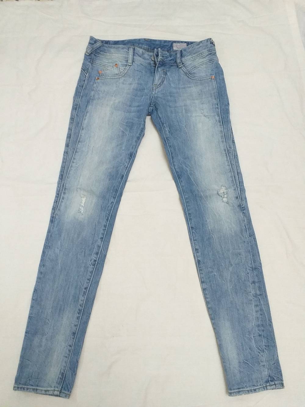 Women's Light Blue Distressed Skinny Jeans