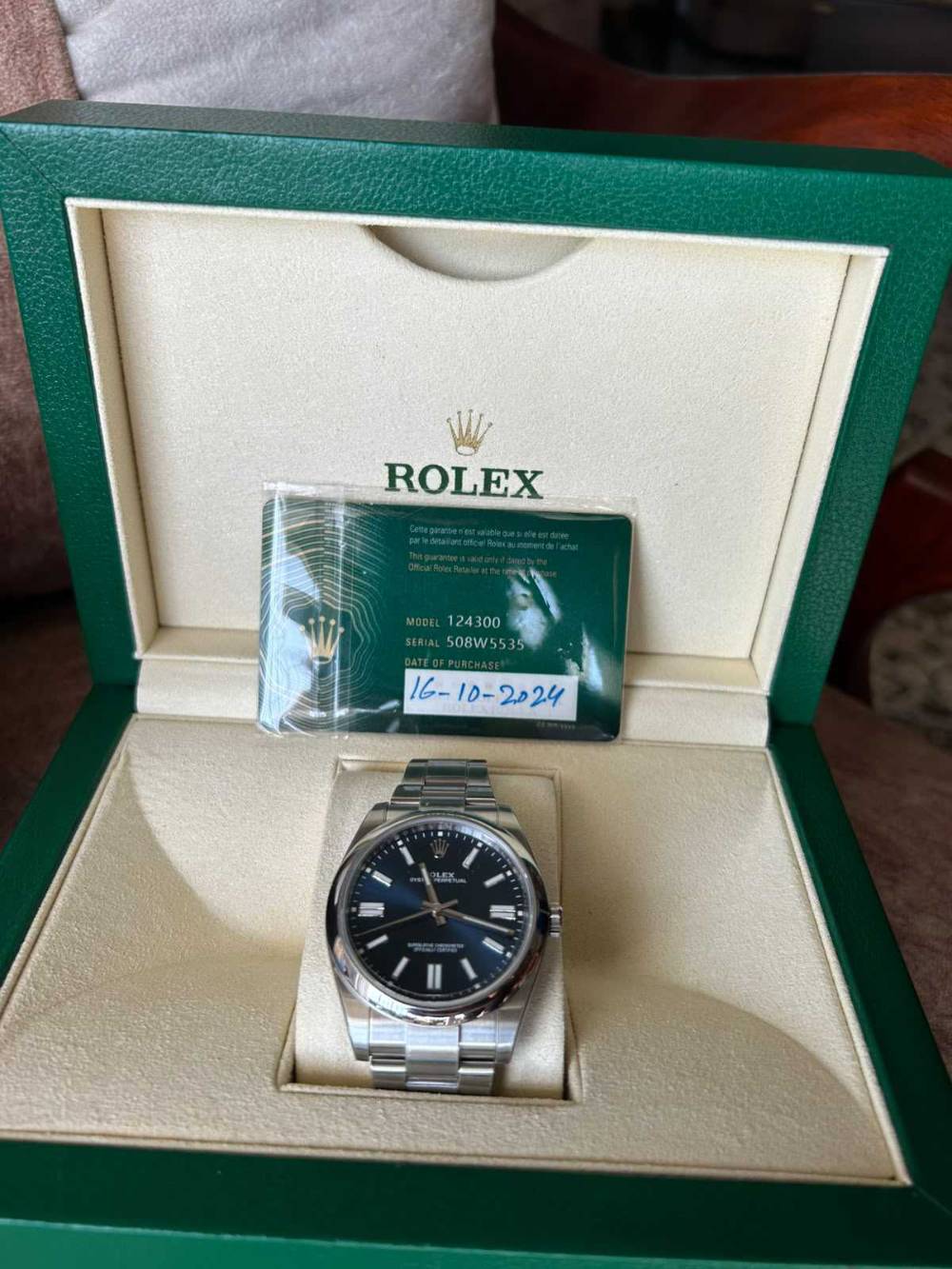 Rolex Oyster Perpetual 41 new with box and paper