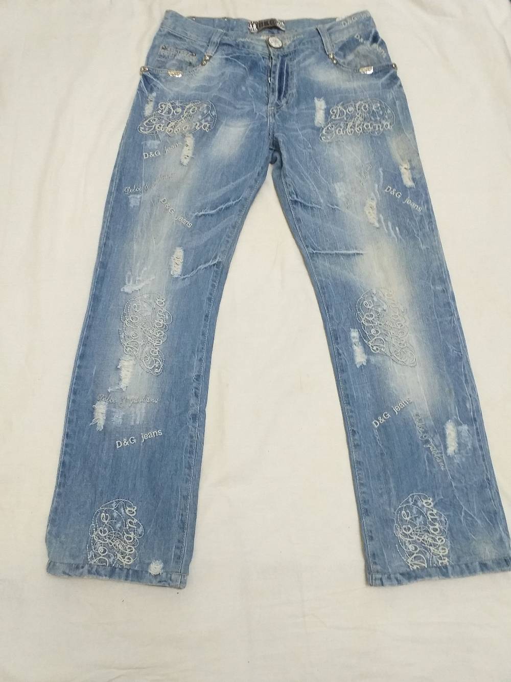 Distressed Embroidered Jeans