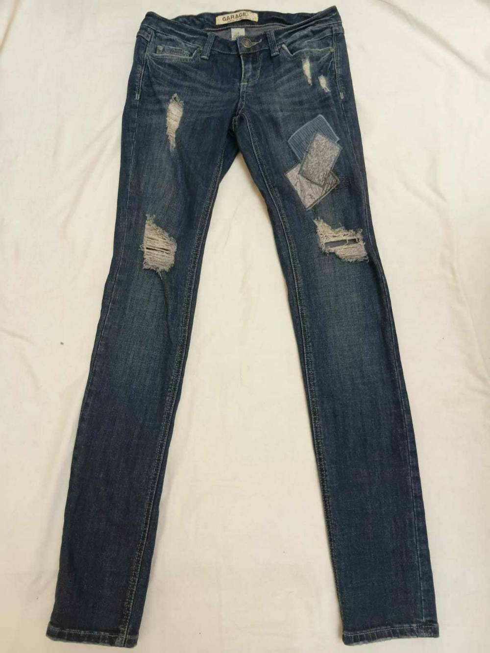 Women's Distressed Patched Super Skinny Jeans