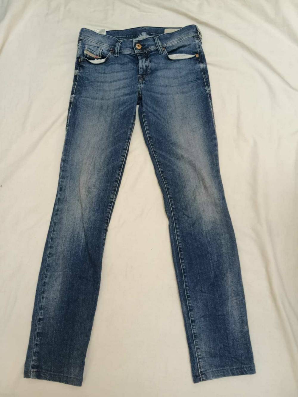 Diesel Francy Relaxed-Skinny Low Waist Jeans